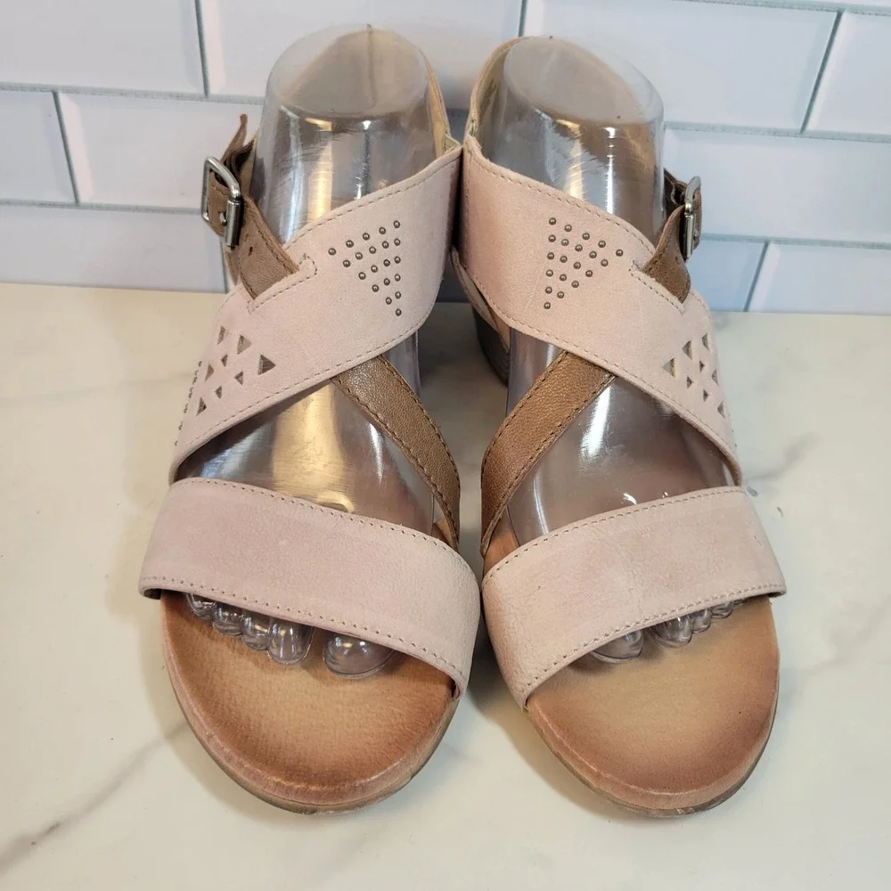 Miz Mooz Leather Heeled Sandals Size 8.5 9 Cienna Cappuccino Laser Cut Size 39